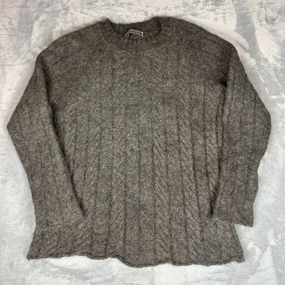 Bonalla llama sweater